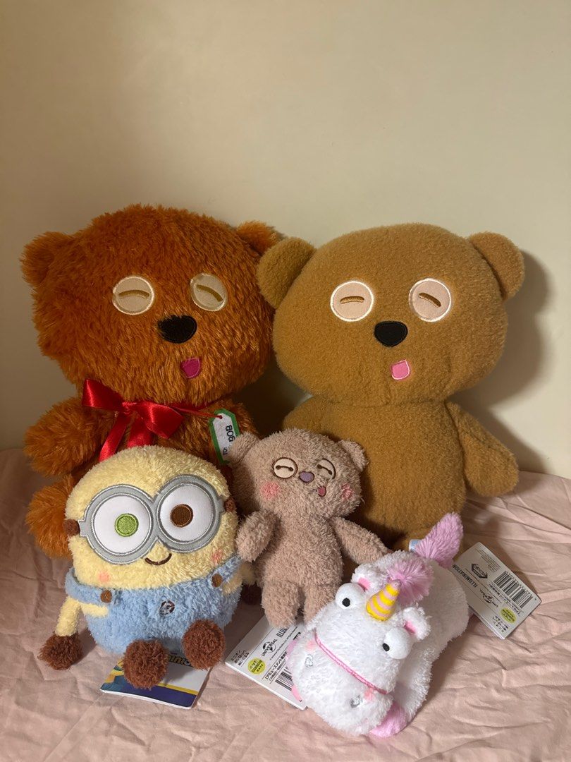 大量公仔 全新有吊牌 台主必入 （分類：絨毛玩具）位於 Hong Kong。 由 shopahohoholic 提交（商品編號 1429378738，圖片 4）。簡介： 大量公仔 全新有吊牌 $20-$50@1 多買可折。