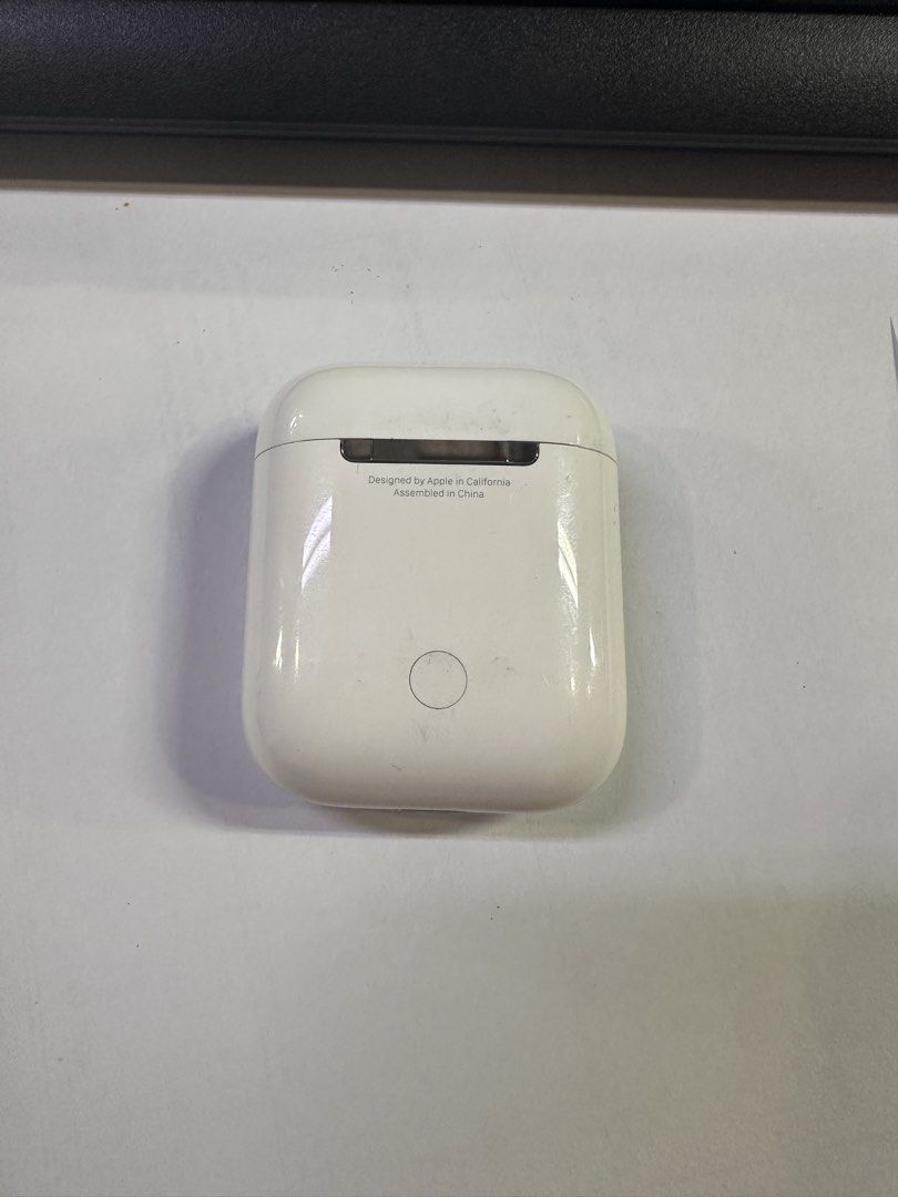 Apple AirPods 2nd Generation414054876636794883