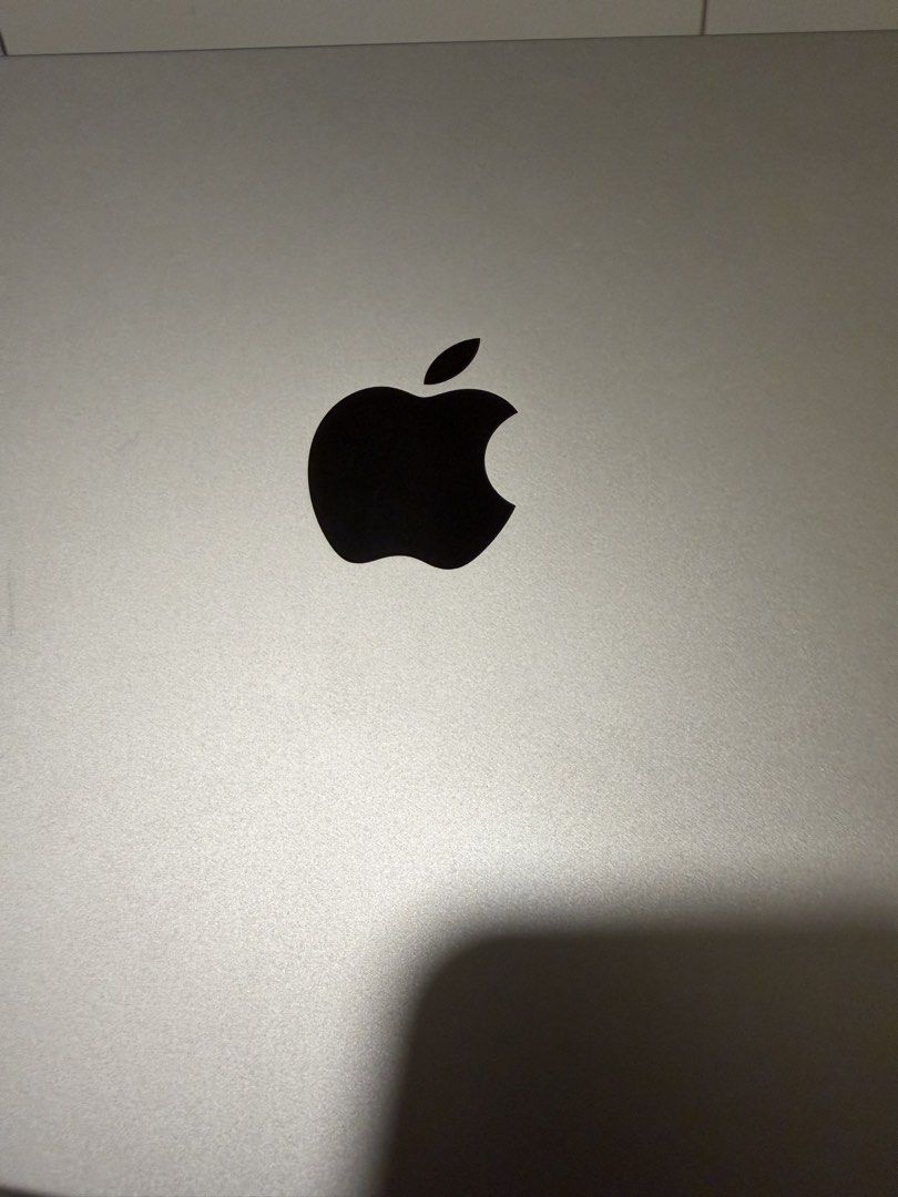 Apple Macbook Laptop439428699464017920