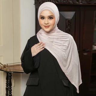 (Kategori: ) berada di . Dikirim oleh prelovedbylyly_ (ID iklan 1429452893, Gambar 1). Deskripsi: .