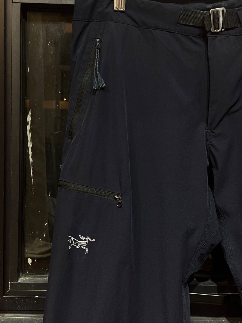 Arcteryx Gamma Pants (Category: Joggers) located in Angeles City. Submitted by rarijawnz (Listing ID 1429424787, Image 2). Description: Arcteryx Gamma Pants Size 33 / Lenght 41 / leg opening 8.5 .