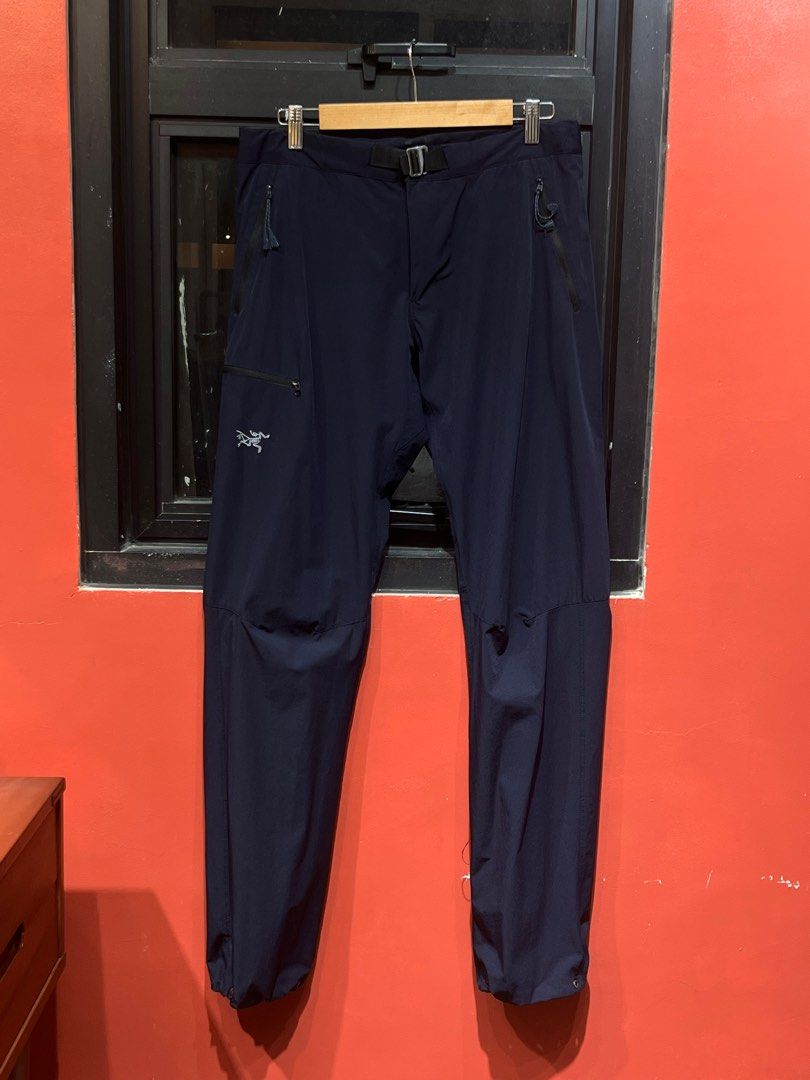 Arcteryx Gamma Pants (Category: Joggers) located in Angeles City. Submitted by rarijawnz (Listing ID 1429424787, Image 1). Description: Arcteryx Gamma Pants Size 33 / Lenght 41 / leg opening 8.5 .