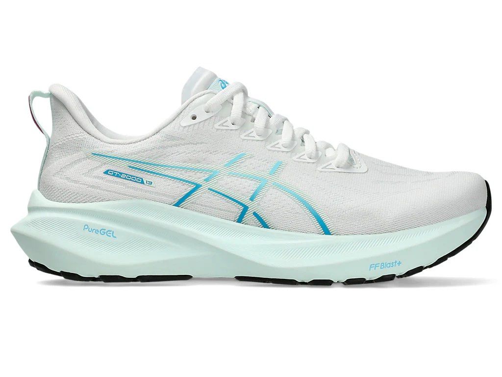 ASICS GT-2000 Running Shoes (US 9) (Category: Sneakers) located in Singapore. Submitted by karanggunilot (Listing ID 1429437883, Image 1). Description: Worn lightly, shoes doesn’t fit right with my feet Size: US 9 | 25.75cm.