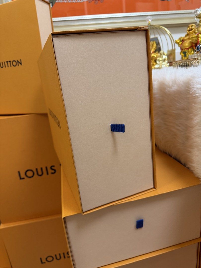 Authentic Louis Vuitton Box (Pull Out style) 28x14.5x36.5 (Category: Luxury Bags & Wallets) located in Cavite. Submitted by purgingmycloset888 (Listing ID 1429422533, Image 3). Description: .