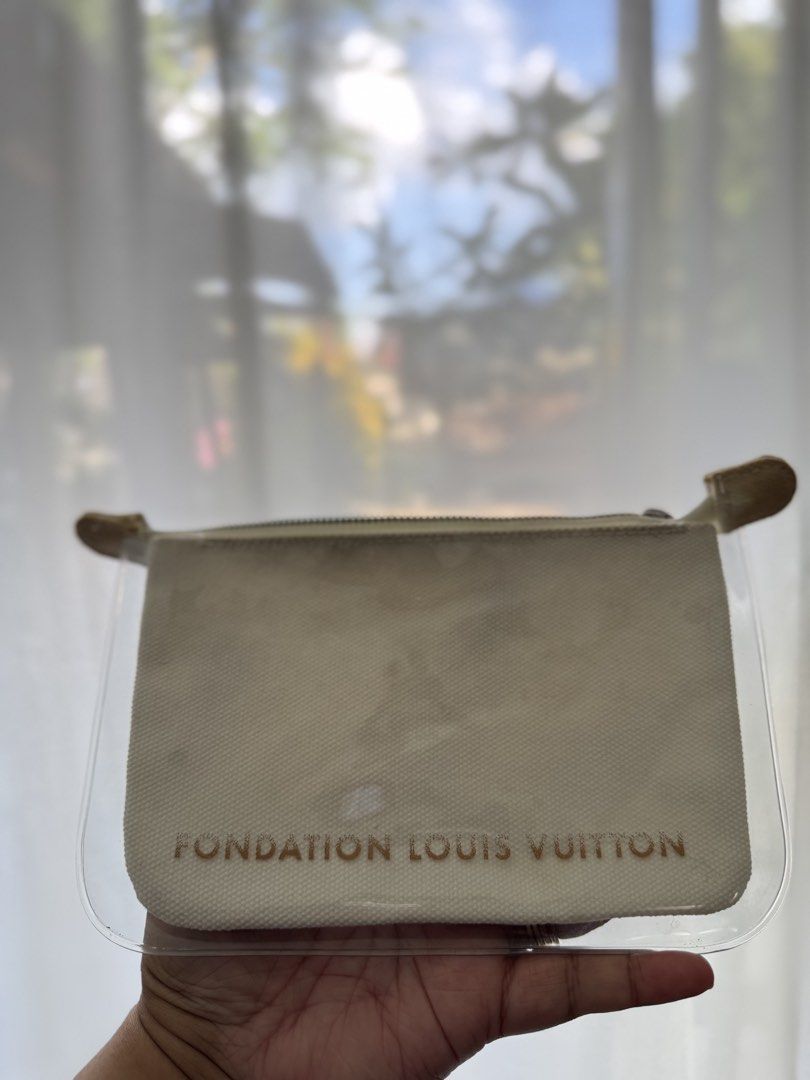 Authentic Louis Vuitton Fondation Pouch (Category: Luxury Bags & Wallets) located in Makati City. Submitted by ehloysah (Listing ID 1429413812, Image 1). Description: Has some dirts, needs washing.