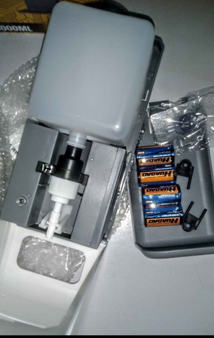 Automatic Alcohol Dispenser any type of Liquid 1000ml (Category: Bathroom & Kitchen Fixtures) located in Manila. Submitted by nikkoshop (Listing ID 1429502513, Image 2). Description: Alcohol and Soap Dispenser 1000ml Wall Mount Sanitizer Spray Liquid Dispenser Automatic with IR Sensor Automatic hand sanitizer Alcohol dispenser is suitable for hospitals, offices, shops, schools & all other high-traffic areas. Touchless wall mount to prevent the sp