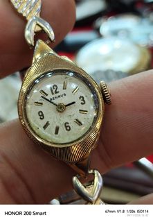 (Category: ) located in . Submitted by skmvintagewatches77 (Listing ID 1429423857, Image 1). Description: .