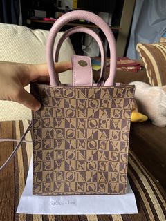 (Category: ) located in . Submitted by oliviajone (Listing ID 1429336094, Image 1). Description: .