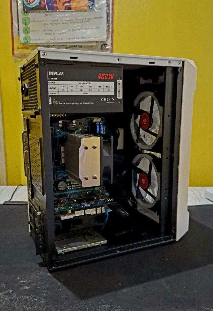 Budget Gaming PC (A10-6800K + R9 255) (Category: Desktops) located in Pasay City. Submitted by andreiisasundae (Listing ID 1390761599, Image 2). Description: - Budget Gaming PC / Budget System Unit / Budget Gaming Computer - This PC is perfect if you are looking to get into light gaming in popular titles like Minecraft, Roblox, Valorant, Fortnite, and more! It is still capable of running at a decent framerate while being smooth and stable in the 