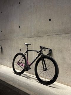 (Category: ) located in . Submitted by cycling_7 (Listing ID 1429475595, Image 1). Description: .