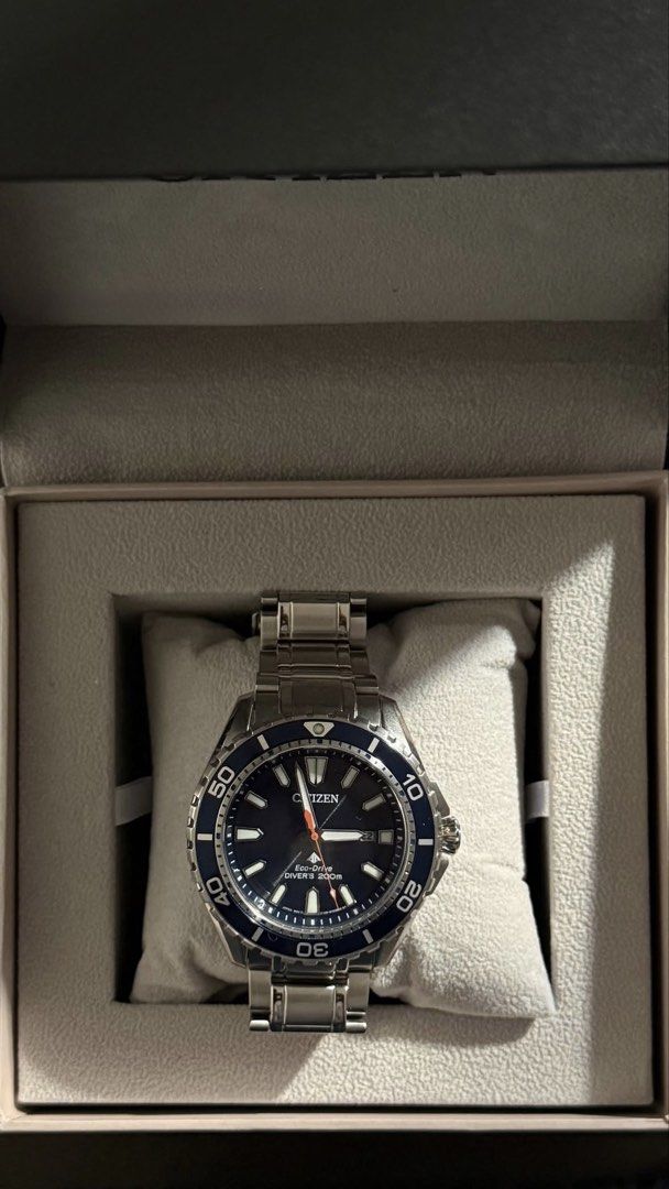 Citizen Eco-Drive Diver's Watch (Category: Men's Watches) located in Quezon City. Submitted by alexanderwayne (Listing ID 1429344891, Image 1). Description: • Original Citizen Promaster Diver (BN0190-82L) • Eco-Drive (solar, no battery needed) • 200m Diver – ISO certified • With box + extra links • Condition: (8/10, minimal scratches see photo) 💰 Price: Php 9,000 (slightly negotiable) 📍 Location: Nasugbu / nearby meetup 🤝 Meetup only for safet