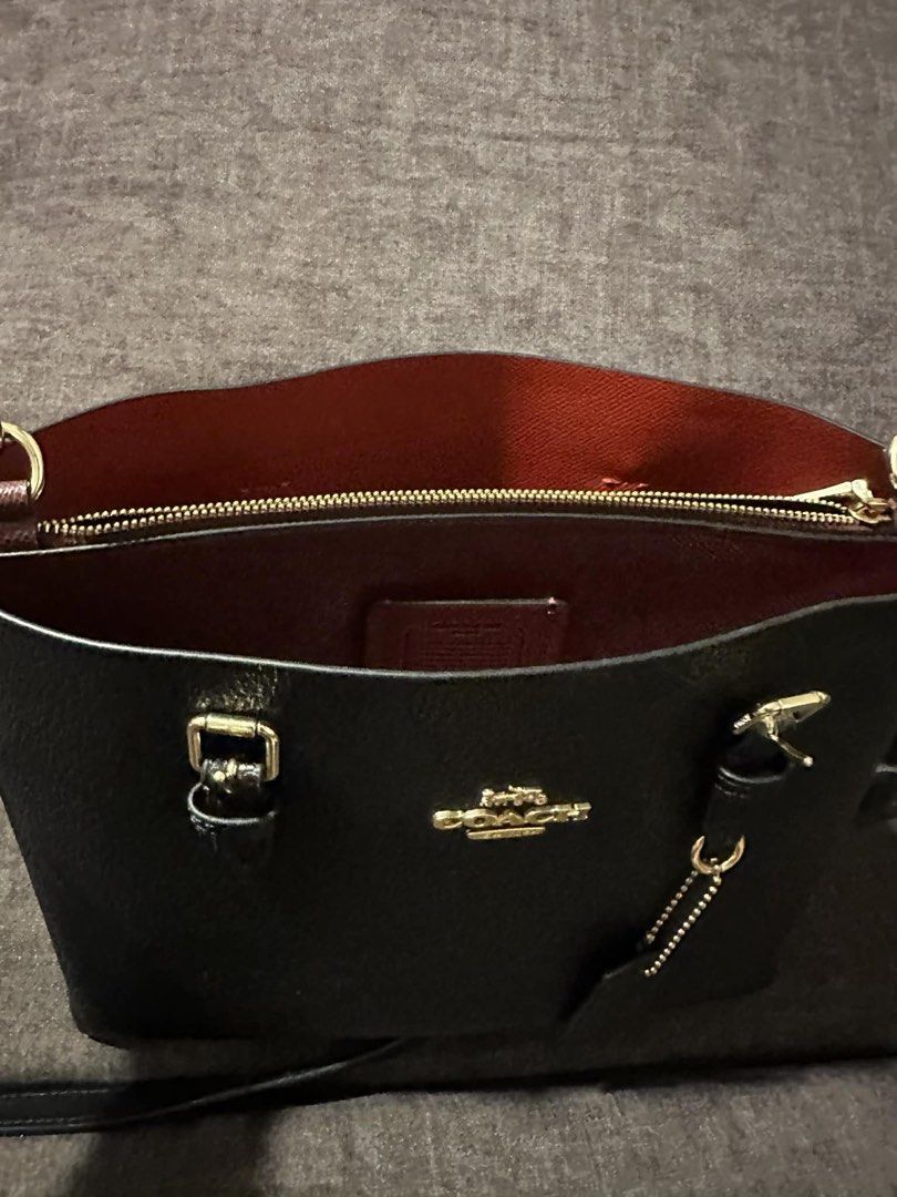 Coach Mollie 25 (Category: Luxury Bags & Wallets) located in Mandaluyong City. Submitted by grace.dt (Listing ID 1429410134, Image 3). Description: Rfs: Decluttering 📍 Quezon City.