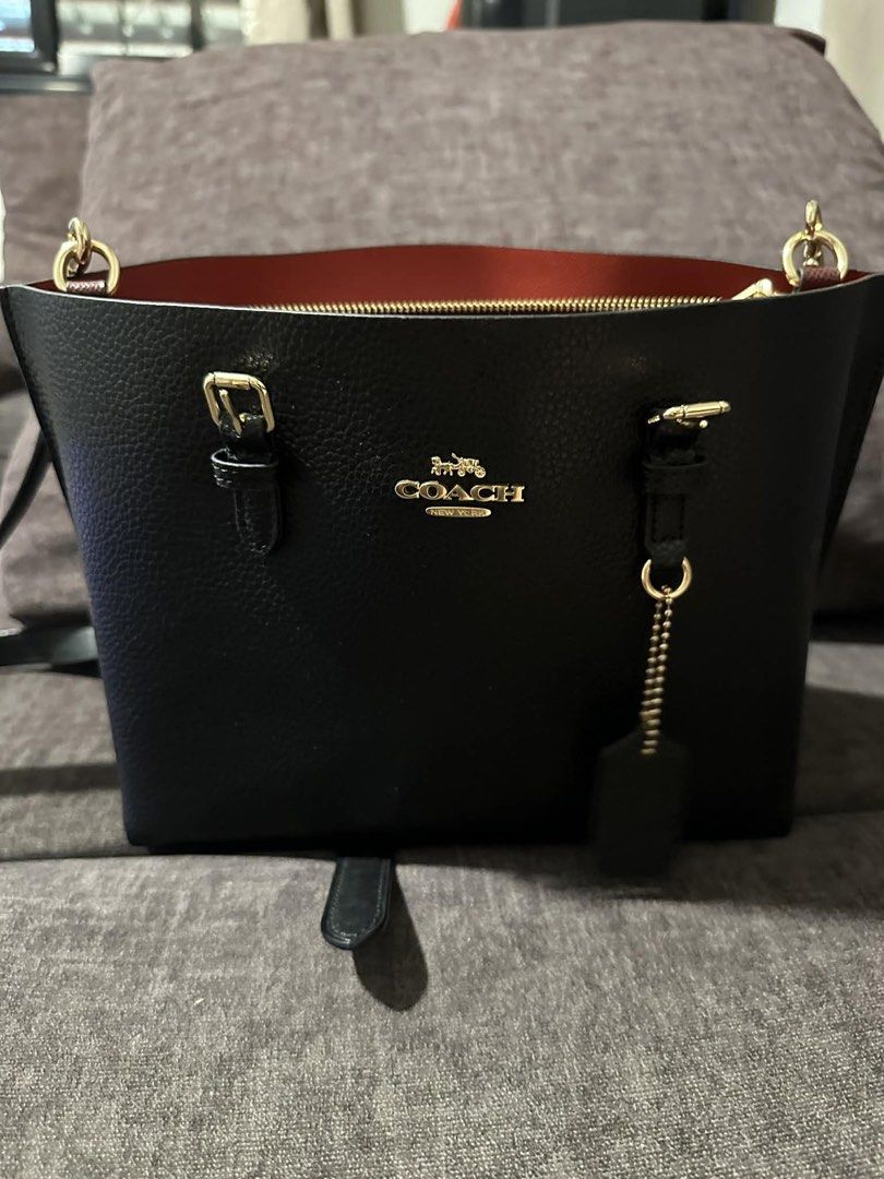 Coach Mollie 25 (Category: Luxury Bags & Wallets) located in Mandaluyong City. Submitted by grace.dt (Listing ID 1429410134, Image 2). Description: Rfs: Decluttering 📍 Quezon City.