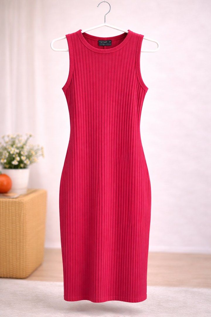 Cotton On Ribbed Dress - S/P (Category: Dresses) located in Las Pinas. Submitted by nothingover300 (Listing ID 1429403203, Image 1). Description: Dress is from Cotton On. It features a ribbed texture and a sleeveless design. The dress is a solid red colour. It has a round neckline and a bodycon fit. The size is S/P. It's a versatile piece suitable for various occasions..