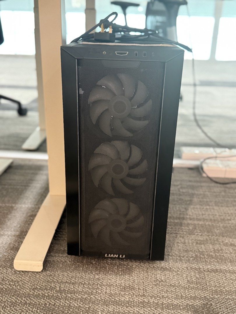 Custom Build Black PC by Kenkeltech419606594827079683