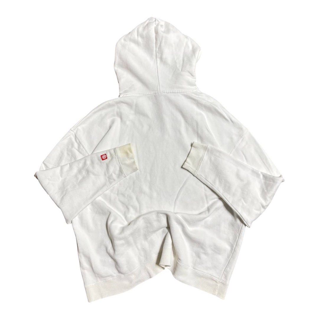 Element Hoodie - White - L (Category: Hoodies) located in Manila. Submitted by iro_ir0 (Listing ID 1429422523, Image 2). Description: Element Center Embroidered Design Hoodies — ( Good Condition ) 🏷️ + sf Width : 25.5 Length : 28 Issue : SEE COMMENT SECTION ( Good Condition ).