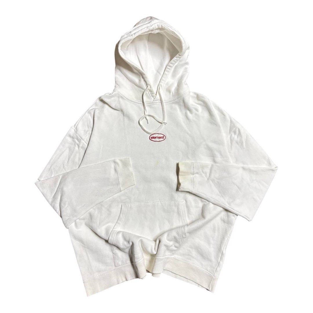Element Hoodie - White - L (Category: Hoodies) located in Manila. Submitted by iro_ir0 (Listing ID 1429422523, Image 1). Description: Element Center Embroidered Design Hoodies — ( Good Condition ) 🏷️ + sf Width : 25.5 Length : 28 Issue : SEE COMMENT SECTION ( Good Condition ).