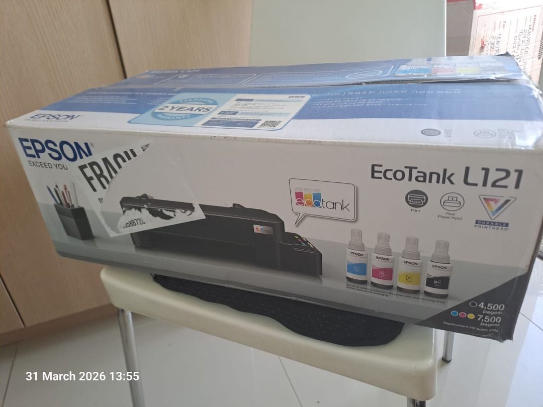 Epson EcoTank L121 Printer (Category: Printers, Scanners & Copiers) located in Las Pinas. Submitted by lorrife04 (Listing ID 1429388464, Image 1). Description: Epson EcoTank L121 printer. Includes the printer itself and original packaging. .