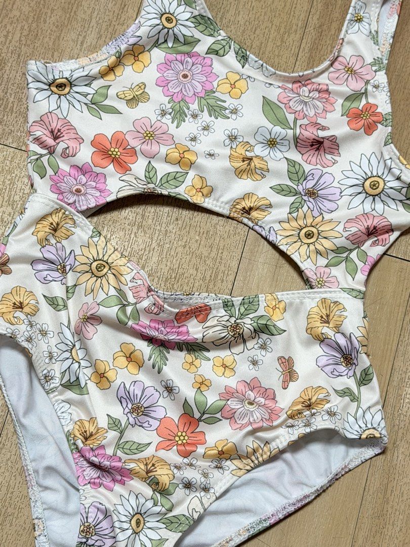 Floral Cutout Swimsuit - 4Y (Category: Babies & Kids Fashion) located in Quezon City. Submitted by griveraa1224 (Listing ID 1429431037, Image 2). Description: .