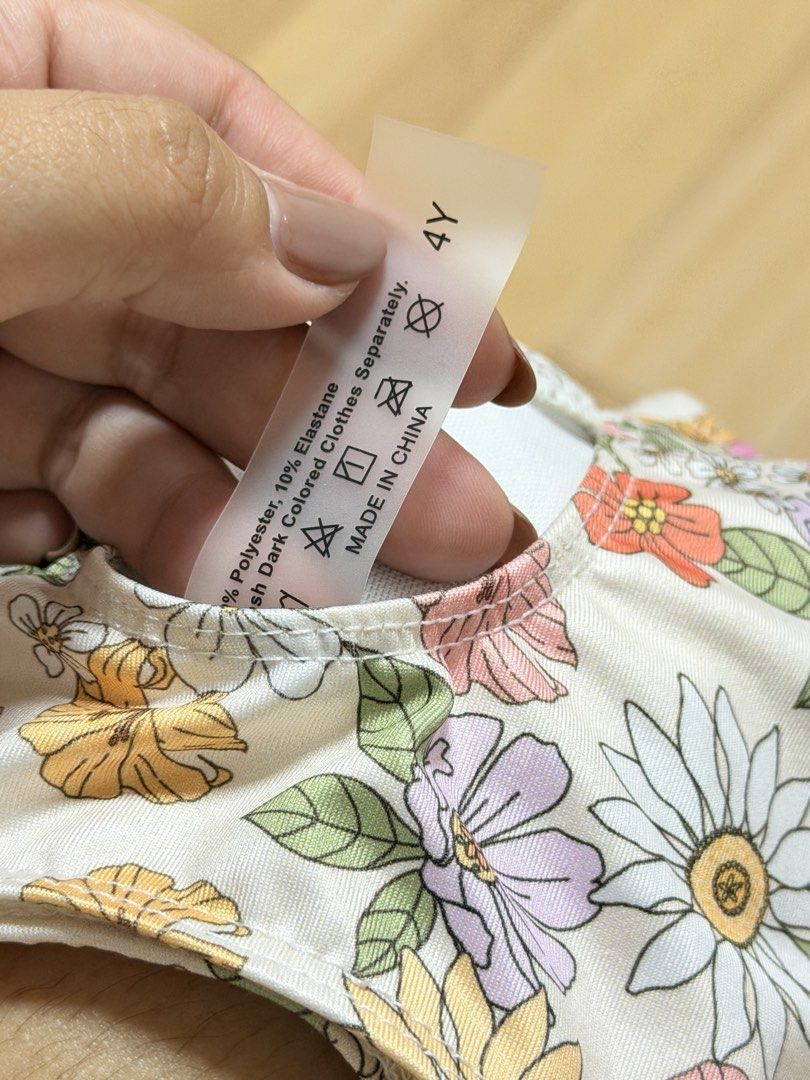 Floral Cutout Swimsuit - 4Y (Category: Babies & Kids Fashion) located in Quezon City. Submitted by griveraa1224 (Listing ID 1429431037, Image 3). Description: .