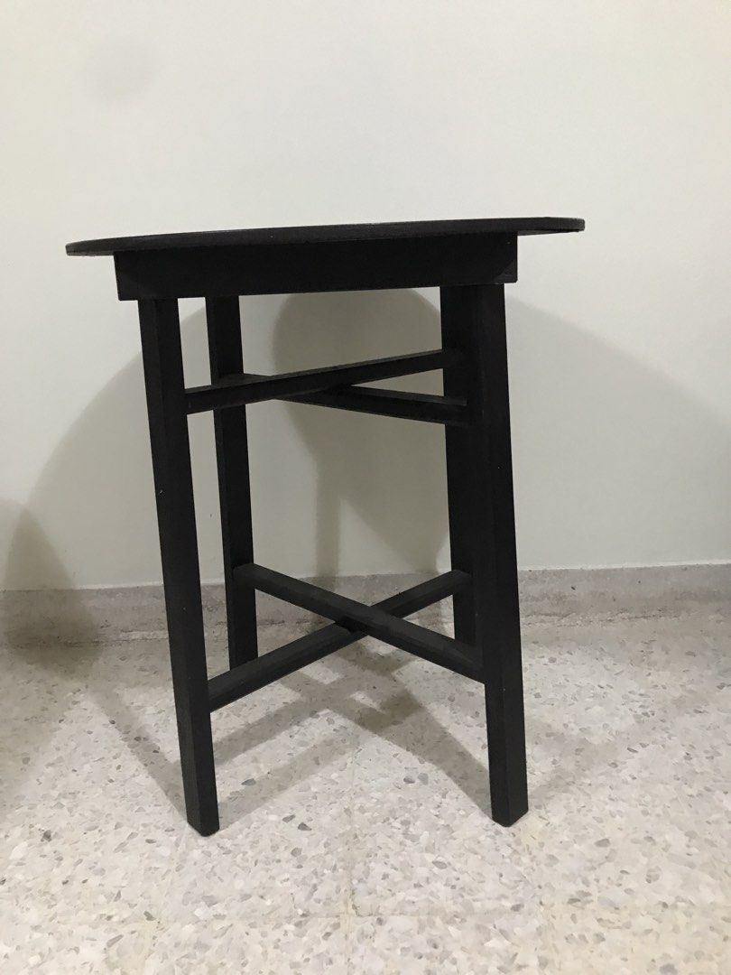 Foldable Table (Category: Tables & Sets) located in Kuala Lumpur. Submitted by -acme- (Listing ID 1429411836, Image 2). Description: Vintage Occasional Foldable Table. Material: Solid foldable wood frame and wood top. Size: 59.5cm (Diameter) x 69cm (H) Condition: Minor chip on table top surface (see picture) COD; preferably at Amcorp Mall on Sunday only. .