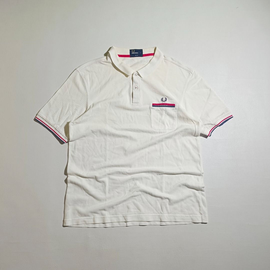 Fred Perry Poloshirt (Category: Activewear) located in Baguio. Submitted by freshmarket_2600 (Listing ID 1429473092, Image 1). Description: MINE 250 Brand: Fred Perry Tags: Complete Size: Large Dimension: L27.5W20.5 Condition: Excellent Color rate: 10/10 Color: White Issue/s: None.
