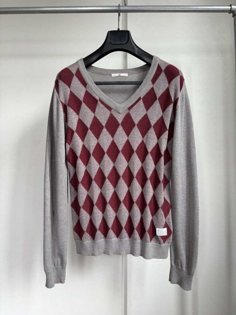 Hare Japan Argyle Knit V-Neck Sweater (Category: Coats, Jackets and Outerwear) located in Paranaque City. Submitted by grailonious (Listing ID 1429466526, Image 1). Description: Hare Japan Argyle Knit V-Neck Sweater. Size S. Classic argyle pattern in maroon and gray. V-neck design. Great condition with no issues. Measurements posted in pics. DM for any more details.
