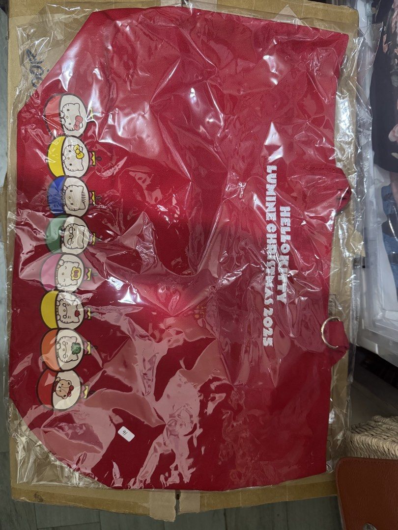Hello Kitty Lumine Christmas 2025 Tote Bag (Category: Tote Bags) located in Bacoor. Submitted by vikkavi (Listing ID 1429486821, Image 1). Description: Brand new, bought from Japan proxy shopping services. A bit pricey due to shipping fee..
