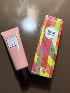 （分類：）位於 。 由 pradalai 提交（商品編號 1429336621，圖片 1）。簡介： 。