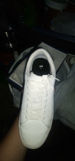 (Category: ) located in . Submitted by decluttering129 (Listing ID 1429474079, Image 1). Description: .