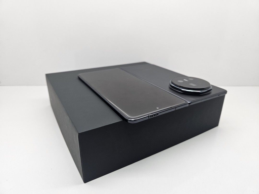 Honor Magic V5 512GB Black, Mobile Phones & Gadgets, Mobile Phones ...