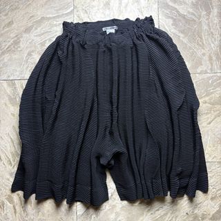 (Category: ) located in . Submitted by hell.thrift (Listing ID 1429499360, Image 1). Description: .