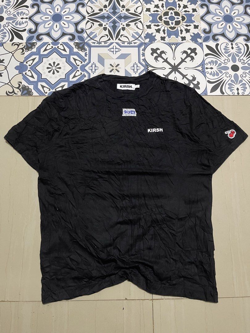 Kirsh Black T-shirt (Category: Tshirts & Polo Shirts ) located in Manila. Submitted by stuzzygod (Listing ID 1429495058, Image 1). Description: Kirsh 🍒 Dimes 20*27 Size Small Good condition Color rate 9/10 No issue.