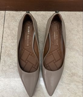 (Category: ) located in . Submitted by stylealways (Listing ID 1429429546, Image 1). Description: .