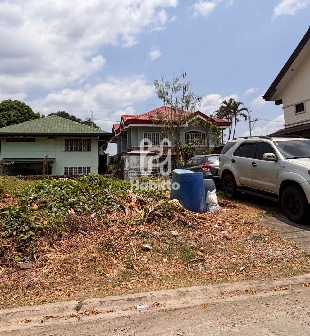 Lot for Sale in Filinvest Homes East, Marcos Highway, Antipolo, Rizal (Category: Lot) located in Quezon City. Submitted by habitto (Listing ID 1429397123, Image 1). Description: 📍Lot for Sale in Filinvest Homes East, Marcos Highway, Antipolo, Rizal 📌 Details: - Lot Area (sqm): 214 - Price per (sqm): 40,000 - Total Price: ₱8,560,000 - Frontage: 11 meters - Depth: 20m (left side), 18.74m (right side) - Terrain: Elevated - Shape: Rectangular Prefe