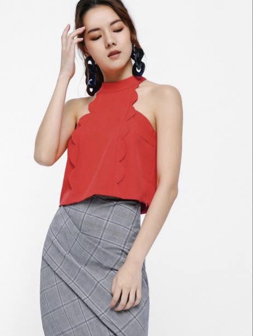 Love bonito red scallop top (Category: Blouses) located in Bulacan. Submitted by msdavid (Listing ID 1429337403, Image 1). Description: .