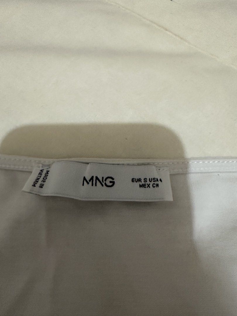 MANGO - White Square Neck Dress (Category: Dresses) located in Manila. Submitted by declutterbyja (Listing ID 1429449355, Image 3). Description: Original - Mango Dress Pre-loved Used once Cotton fabric RFS: decluttering.