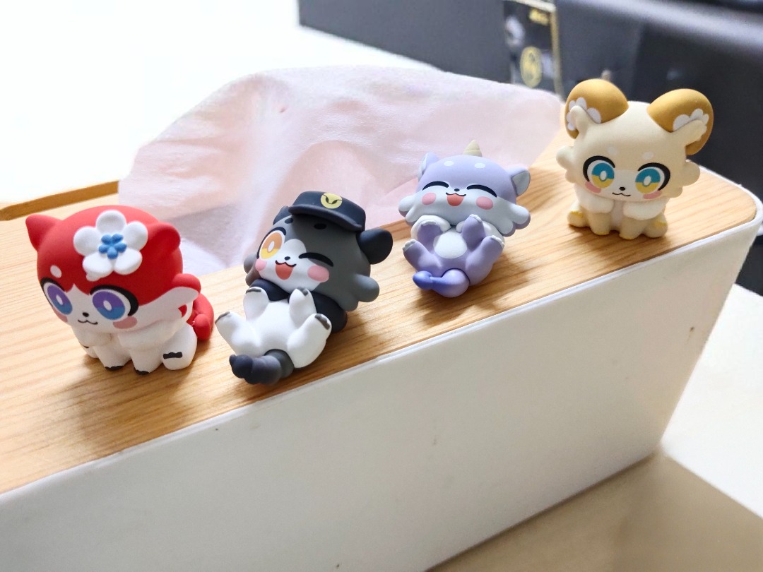 miHoYo Honkai Star Rail Chimera Mini Figurine - Red, Hobbies & Toys ...