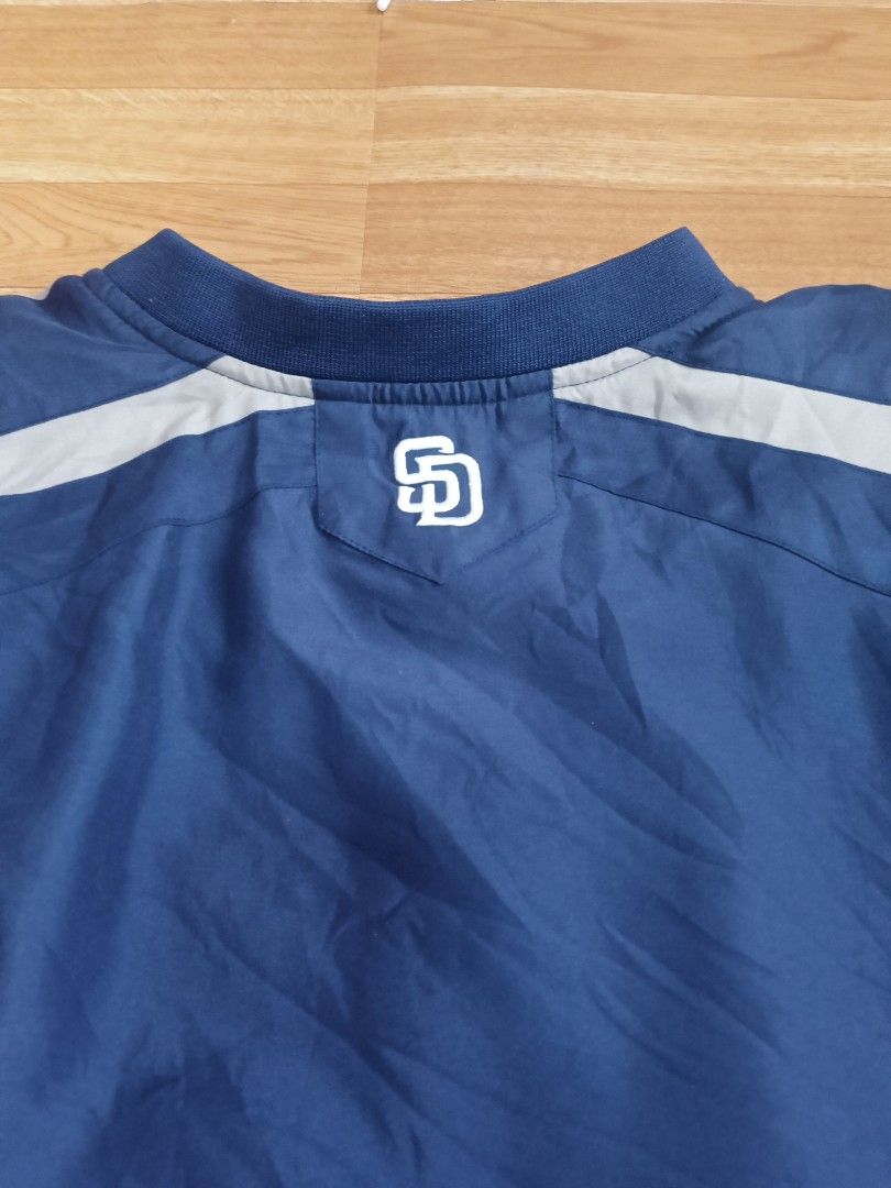 MLB San Diego Padres Jacket and Cap (Category: Caps & Hats) located in Quezon City. Submitted by 12thfd (Listing ID 1429396990, Image 2). Description: Personal collection Vintage sweatshirt MLBB San Diego Padres Vintage American Needle SD Padres snap back All items are in very good condition, no issues selling it for only 3k package, very low price. .