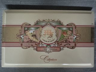 （分類：）位於 。 由 scesq 提交（商品編號 1429366585，圖片 1）。簡介： 。