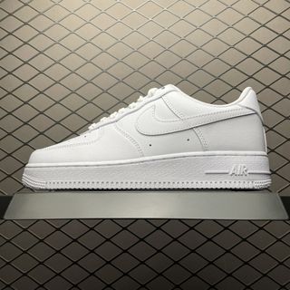(Category: ) located in . Submitted by lovely_shoes (Listing ID 1429386653, Image 1). Description: .