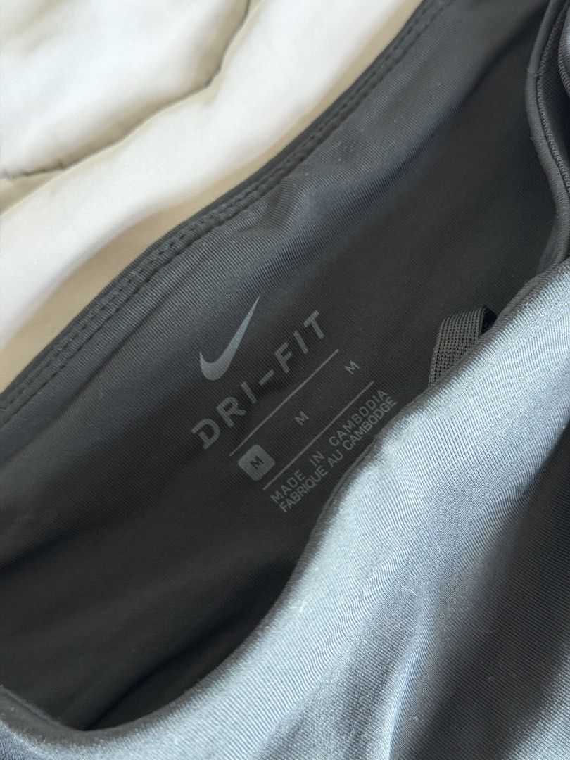 Nike Dri-Fit Gym Shorts (Category: Shorts) located in Cebu City. Submitted by itemsbysarah (Listing ID 1429408000, Image 2). Description: Nike Dri-Fit Gym Shorts Size Medium Used a few times, no flaws RFS: decluttering LAST PRICE ❕Low ballers will not be entertained ❕.