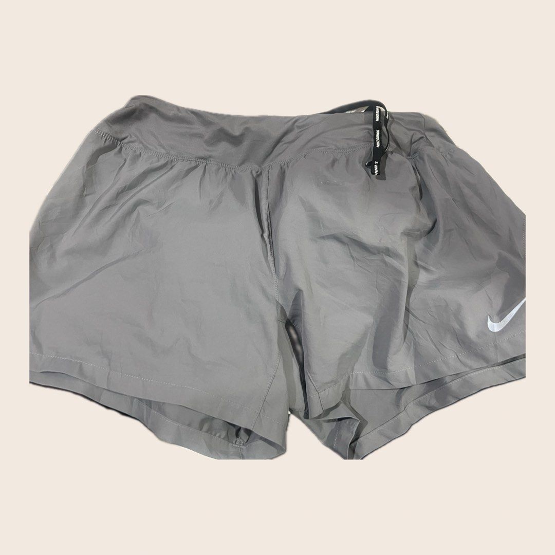 Nike Running Shorts (Category: Activewear) located in Manila. Submitted by bbaj02 (Listing ID 1427798482, Image 2). Description: Bought this from another seller for ₱250, but unfortunately it doesn’t fit me..