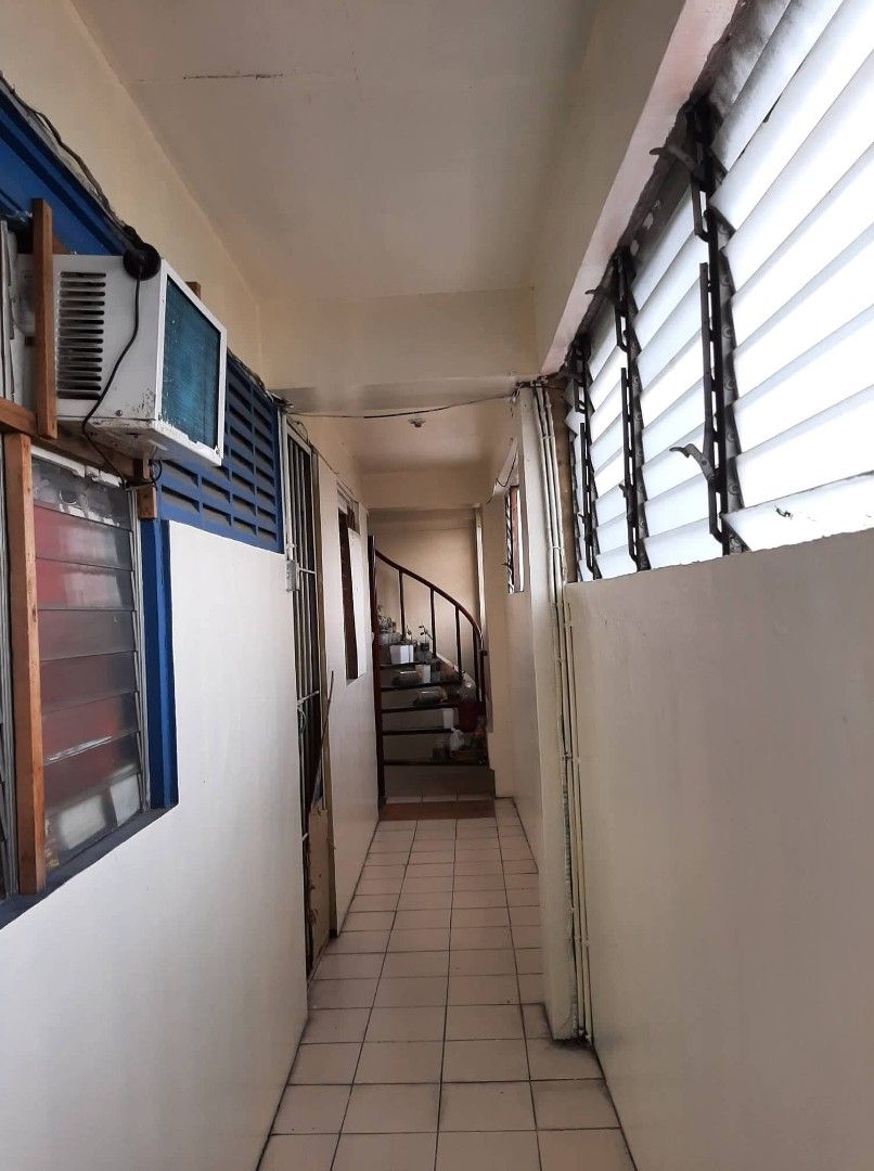Pandacan Property (Category: House & Lot) located in Caloocan City. Submitted by palomariajason-92863 (Listing ID 1429408509, Image 2). Description: RUSH HOUSE AND LOT FOR SALE!!! 3 storey Building with a beautiful rooftop and a good view at Manila Selling (negotiable). Lot area: 176.60 sqm Floor Area: approx 506.25 sqm Can fit 4 car garage 6 total BR (4 rooms in 2nd floor) 5 total BR (4 rooms in 3rd floor) Zoning: High Density Residential Mixed 