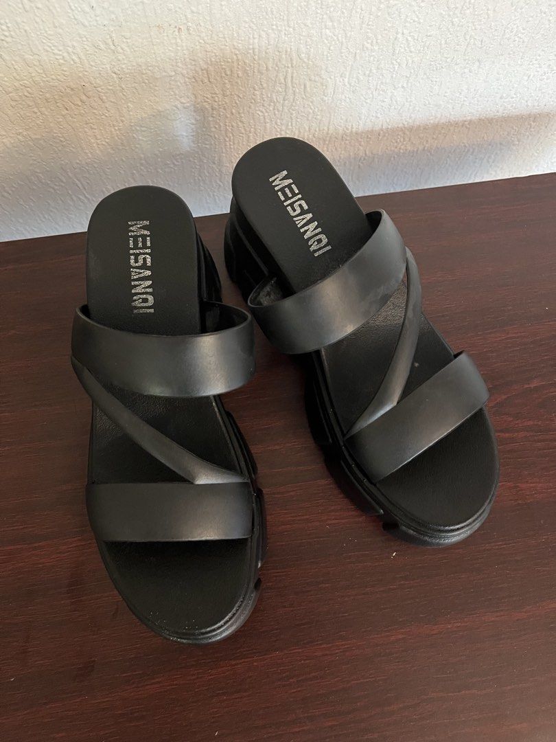 Platform Sandals - Black-Used Once! (Category: Sandals) located in Quezon City. Submitted by vikcaedo (Listing ID 1429502904, Image 2). Description: .