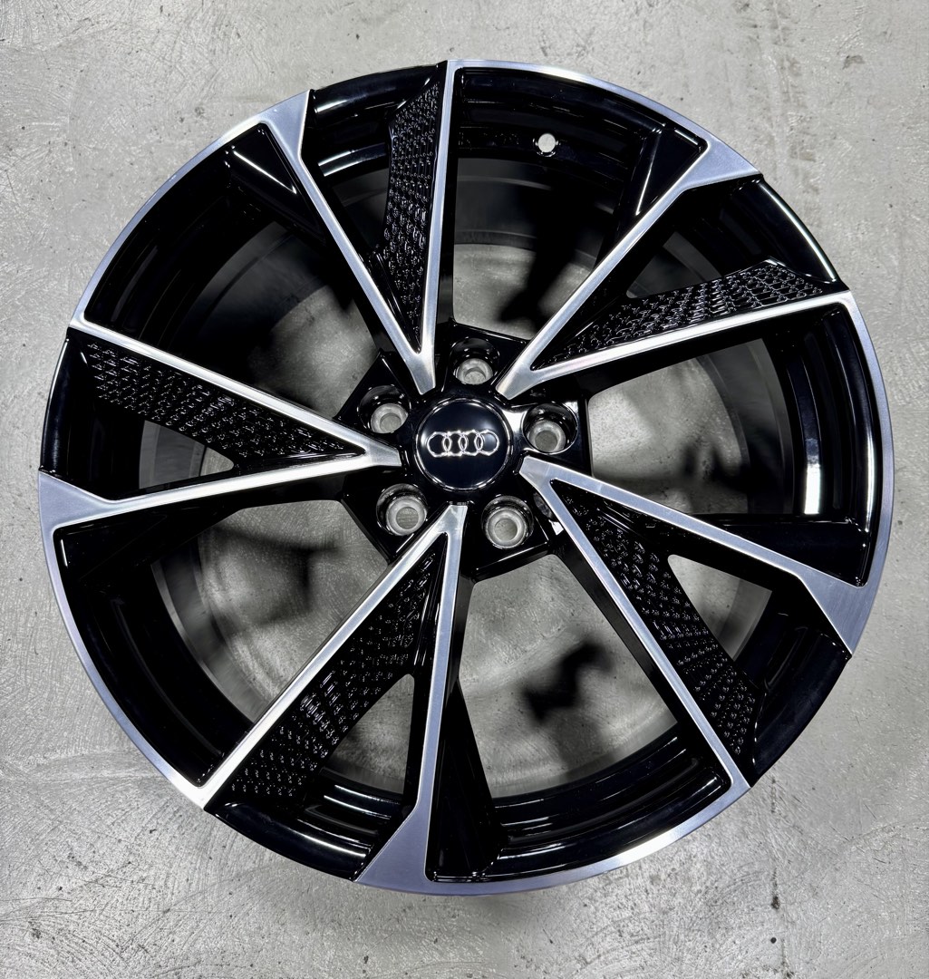 2026 SALE! Audi RS 18