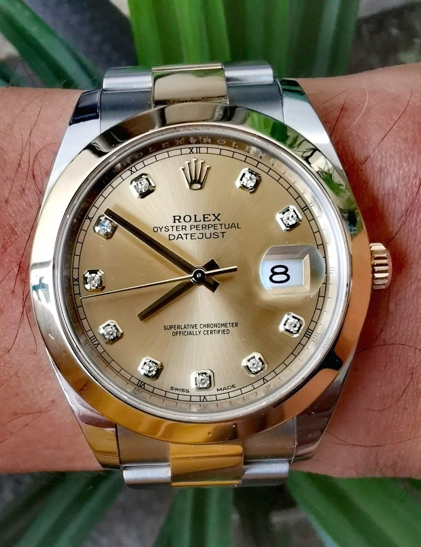 ROLEX Datejust 41MM Automatic 2Tone Diamond Dial Complete Local AD 💯%Authentic (Category: Luxury Watches) located in Mandaluyong City. Submitted by nwatch.ph (Listing ID 1429346229, Image 2). Description: Model 126303 Size 41MM 9.3/10 Rating Diamond Dial 18K Gold / SS Sapphire Crystal Card Date 2017 Complete All Original Local AD w/ OR Complete Links MSRP ₱ 1.1M 💯%Authentic or Money Back Thanks Admin🙏❤️.