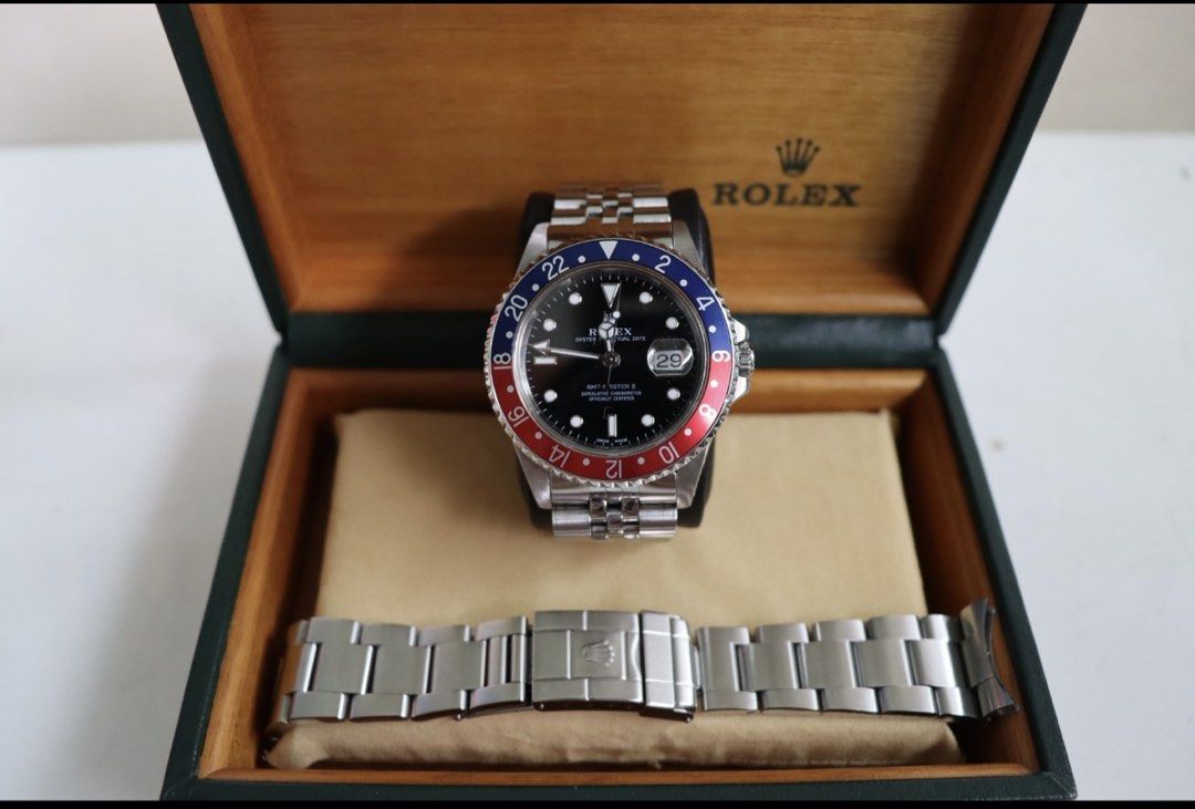 Rolex GMT Master II Pepsi Reference: 16710 (Category: Luxury Watches) located in Quezon City. Submitted by declutterwithmeee0555 (Listing ID 1429496050, Image 1). Description: Very Rare Find 👀 Rolex GMT Master II Pepsi Oyster Reference: 16710 40mm Nov 2003 Purchased (Foreign AD) Swiss Made “Y” Series Condition: 9.5/10 Complete Inclusions (all original period correct) Will include Period Correct Jubilee Bracelet Not in a rush to sell Location: QC