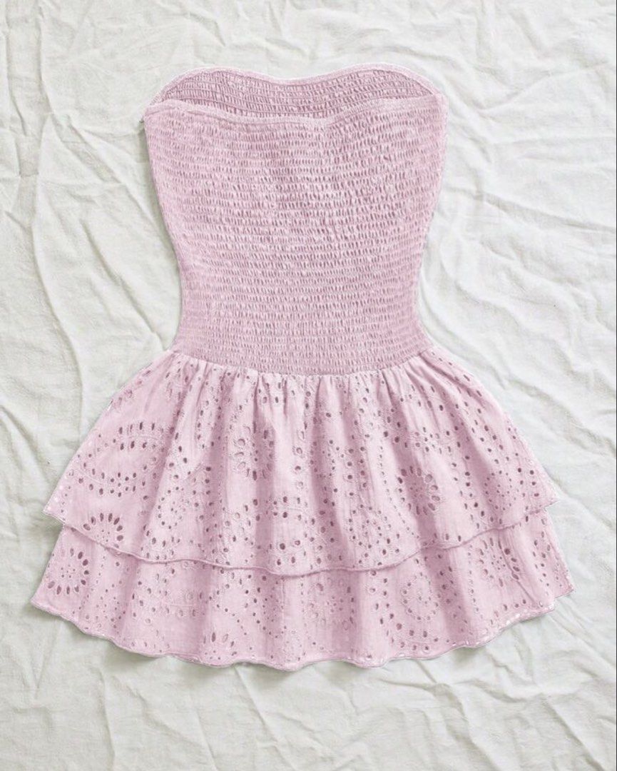 SHEIN Sleeveless Ruffle Hem Dress (Category: Dresses) located in Manila. Submitted by mae_gregorio (Listing ID 1429341865, Image 2). Description: 💖 Preloved 🏷️ Small 📍 Gagalangin, Tondo 🛵 Same day delivery only.
