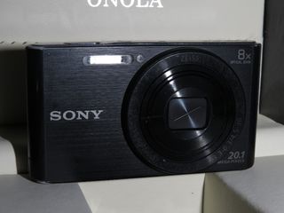 Sony Cyber-shot DSC-W830 - 20.1 MP, 8x Zoom, Noir - Reconditionné (très Bon état)